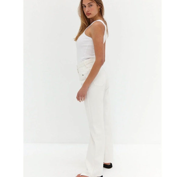 Style Addict CORE Straight Leg Jeans - Picture 4 of 9